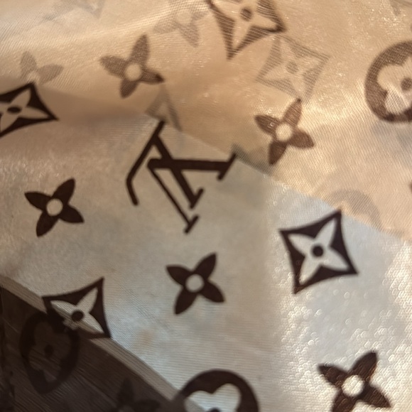 Vintage scarf- flawed - Picture 3 of 5